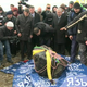 Imagen para el artículo titulado Recuperan un fragmento de media tonelada del meteorito caído en Rusia